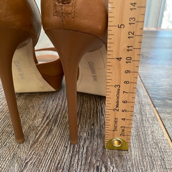 Gianni Bini Leather Ankle Strap Heel Size 6.5 Brown 5 in Zip Back Platform - Picture 6 of 16